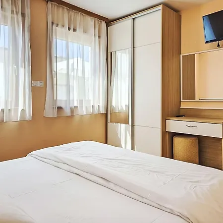 Adriatica-1 By Interhome Appartamento *